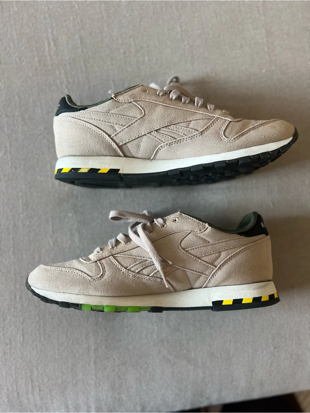 Ghostbusters x Reebok Mens Sneakers in Beige - Limited Edition